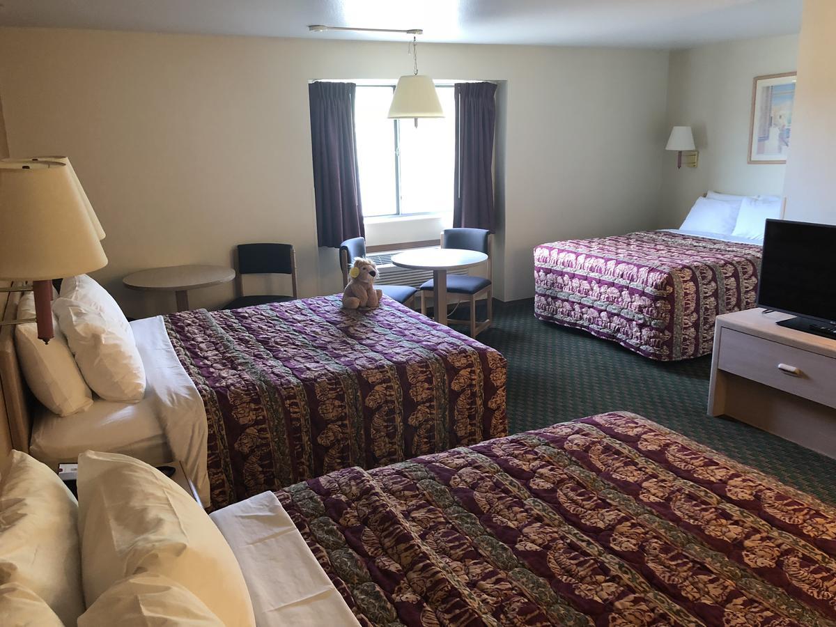 Kings Hotel 3*